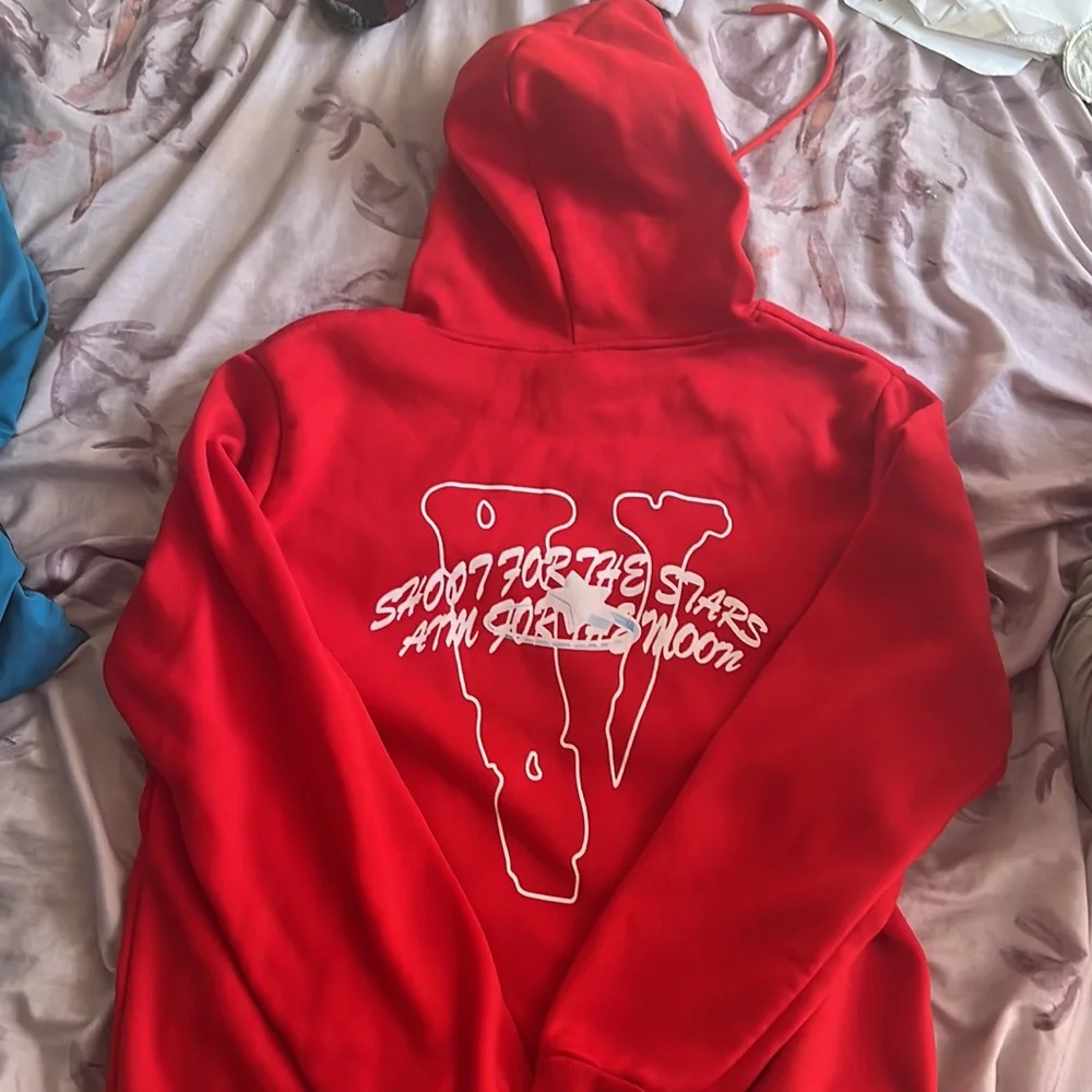 RED ROSE HOODIE - Picture 3 of 4